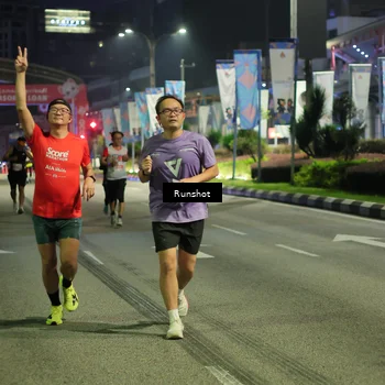 Runner Photo 4964925