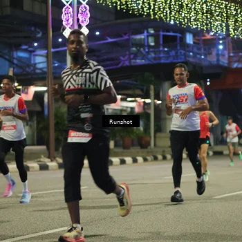 Runner Photo 4964928