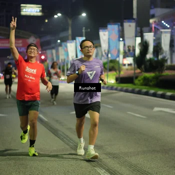 Runner Photo 4964933