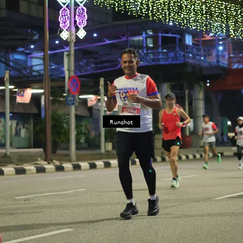 Runner Photo 4964963