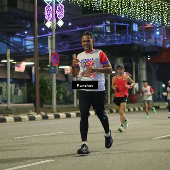 Runner Photo 4964975