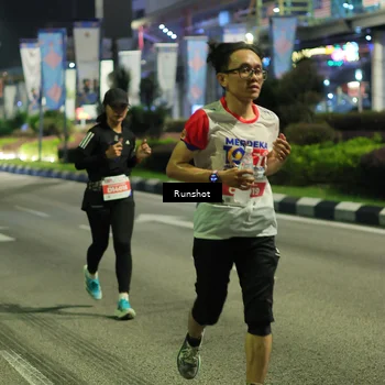 Runner Photo 4964991