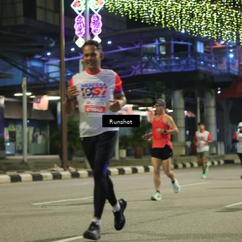 Runner Photo 4965027