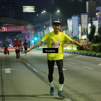 Runner Photo 4965034