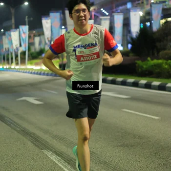 Runner Photo 4965175
