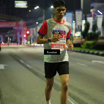 Runner Photo 4965227