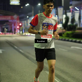 Runner Photo 4965229
