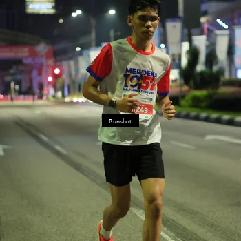 Runner Photo 4965230