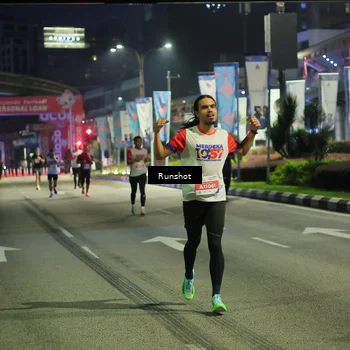 Runner Photo 4965237