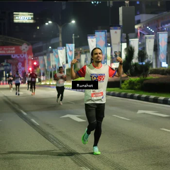 Runner Photo 4965240