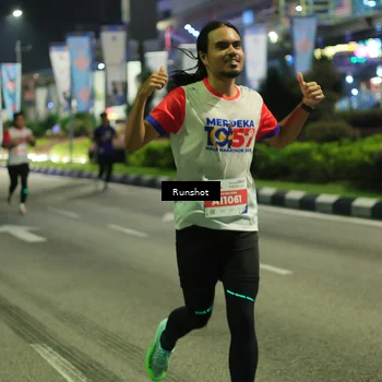 Runner Photo 4965275