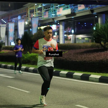 Runner Photo 4965295