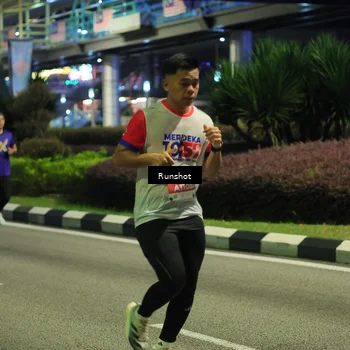 Runner Photo 4965301