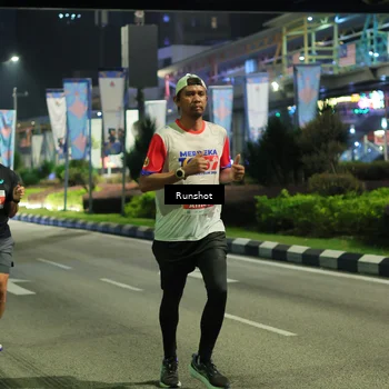 Runner Photo 4965370