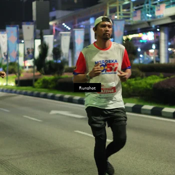 Runner Photo 4965387