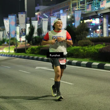 Runner Photo 4965421