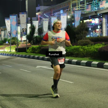 Runner Photo 4965422