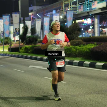 Runner Photo 4965425