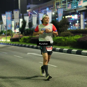 Runner Photo 4965435