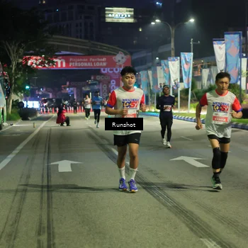 Runner Photo 4965451