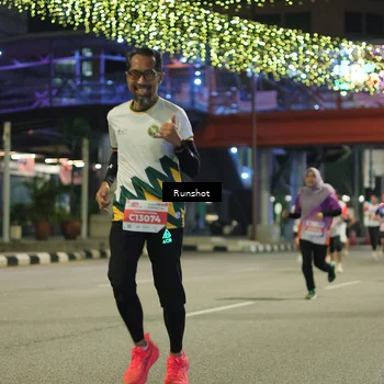 Runner Photo 4965497