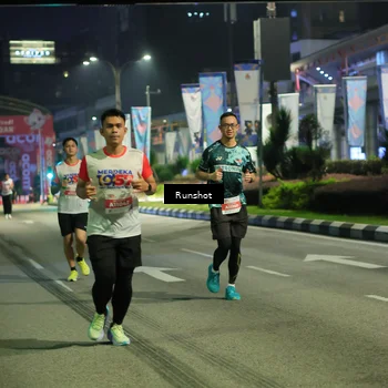 Runner Photo 4965589