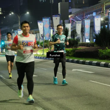 Runner Photo 4965597