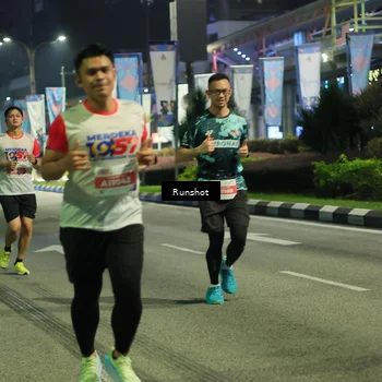 Runner Photo 4965626