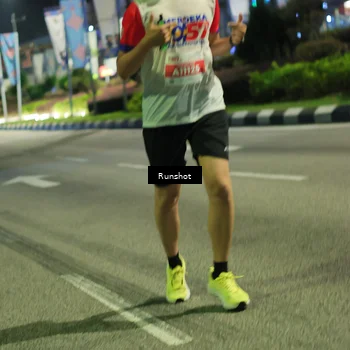 Runner Photo 4965655