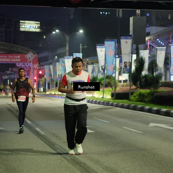 Runner Photo 4965663