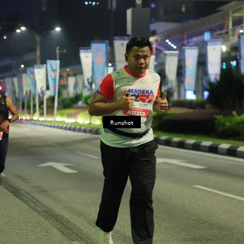 Runner Photo 4965685