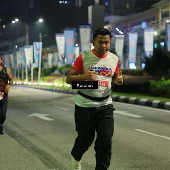 Runner Photo 4965686