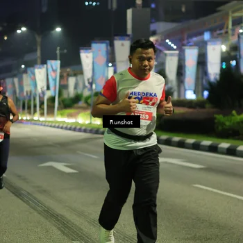 Runner Photo 4965687