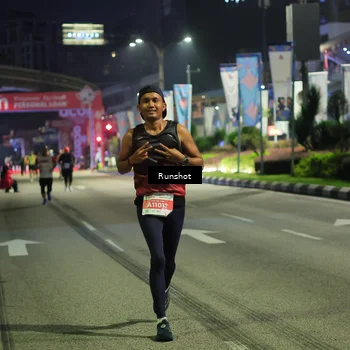 Runner Photo 4965692