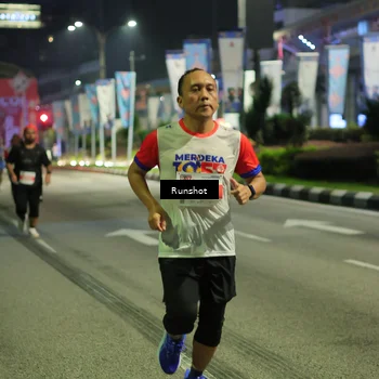 Runner Photo 4965732