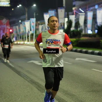 Runner Photo 4965736