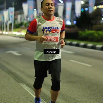 Runner Photo 4965745