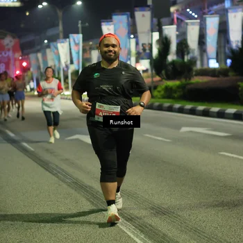 Runner Photo 4965758