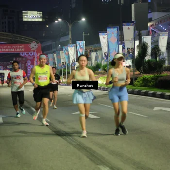 Runner Photo 4965824