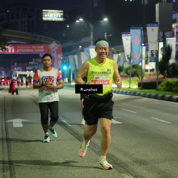 Runner Photo 4965870