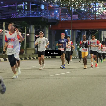 Runner Photo 4965873