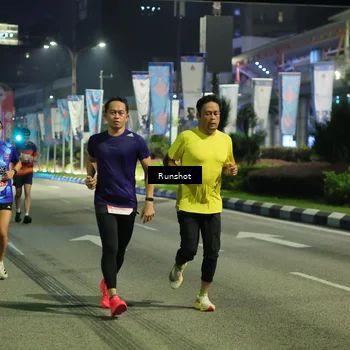 Runner Photo 4965933