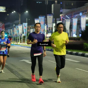 Runner Photo 4965936
