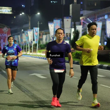 Runner Photo 4965942