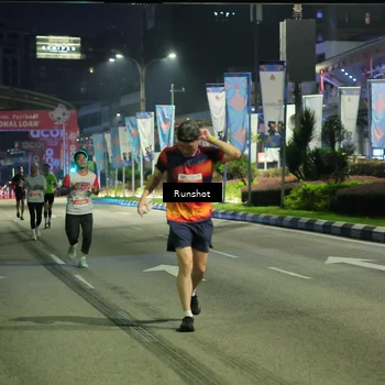 Runner Photo 4965975
