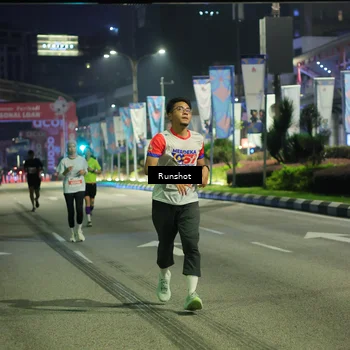 Runner Photo 4966007