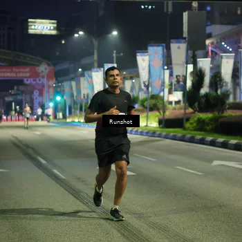 Runner Photo 4966086