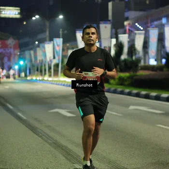 Runner Photo 4966102