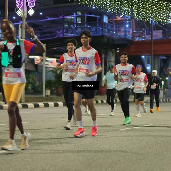 Runner Photo 4966140