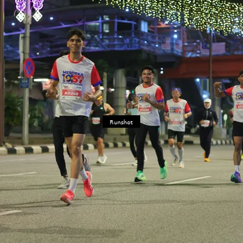 Runner Photo 4966203